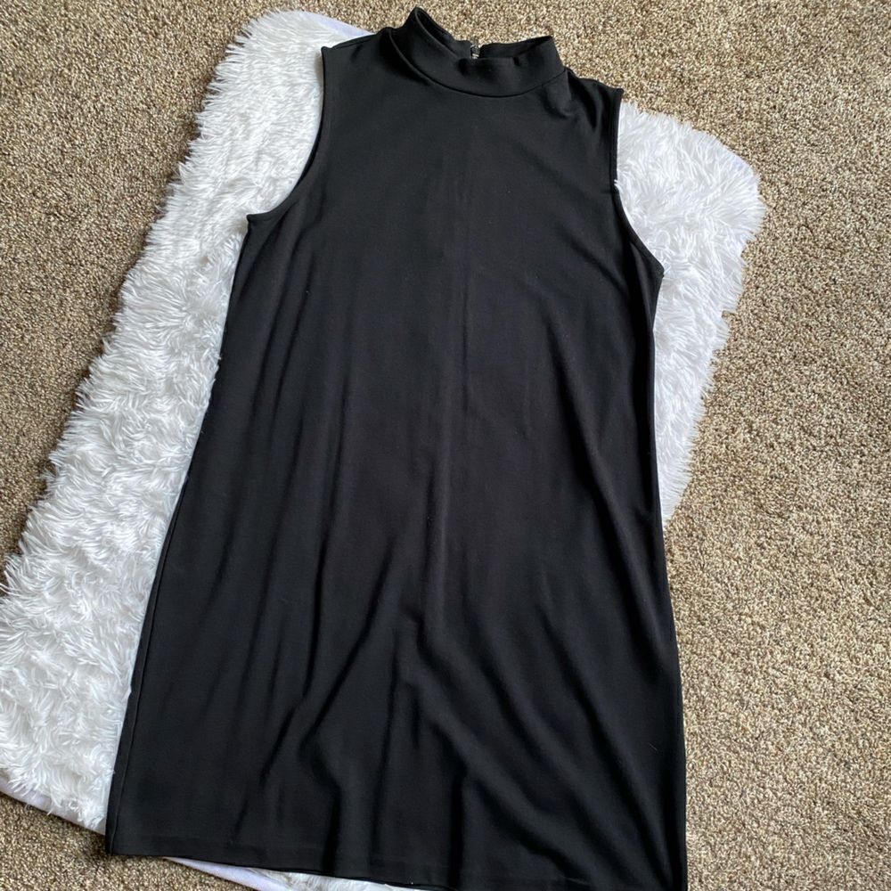 Adrienne Vittadini Dress Black Sheath Sleeveless Zipped‎ Back Women’s Size 12